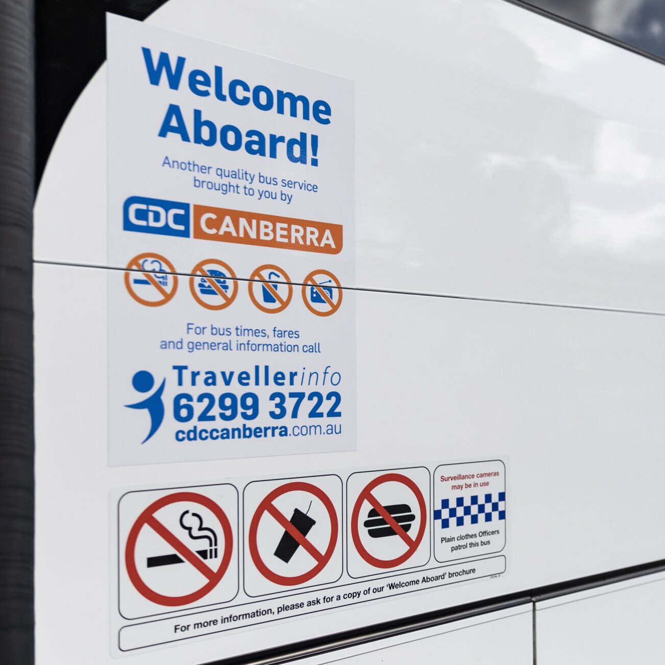 CDC Canberra bus showing which side to enter bus